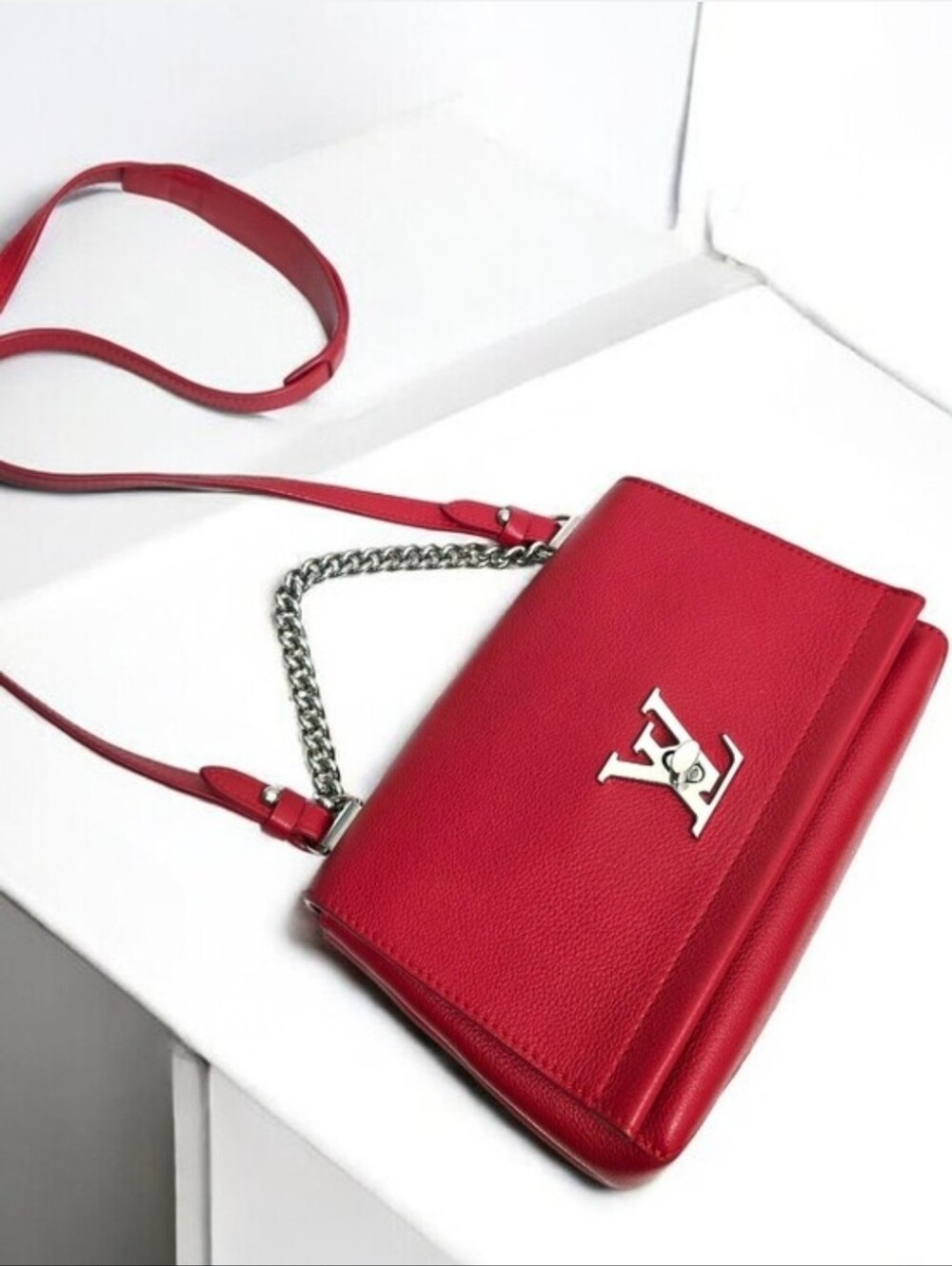 Louis Vuitton Lockme II BB Red Calfskin Leather Flap Crossbody Bag - Picture 3 of 16